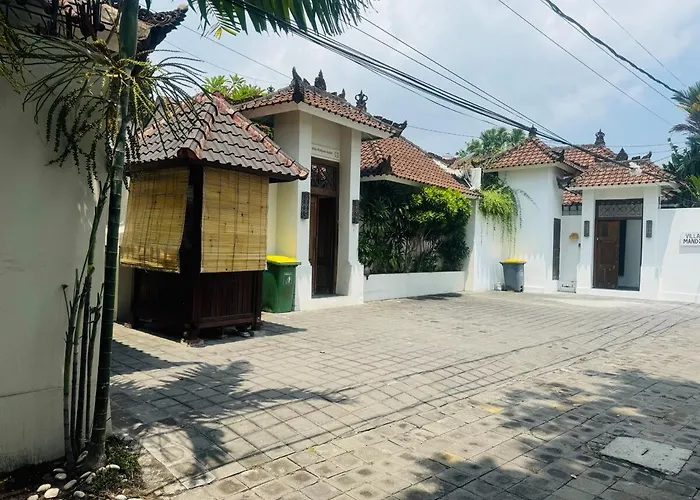 Villa Romantic Getaway Seminyak